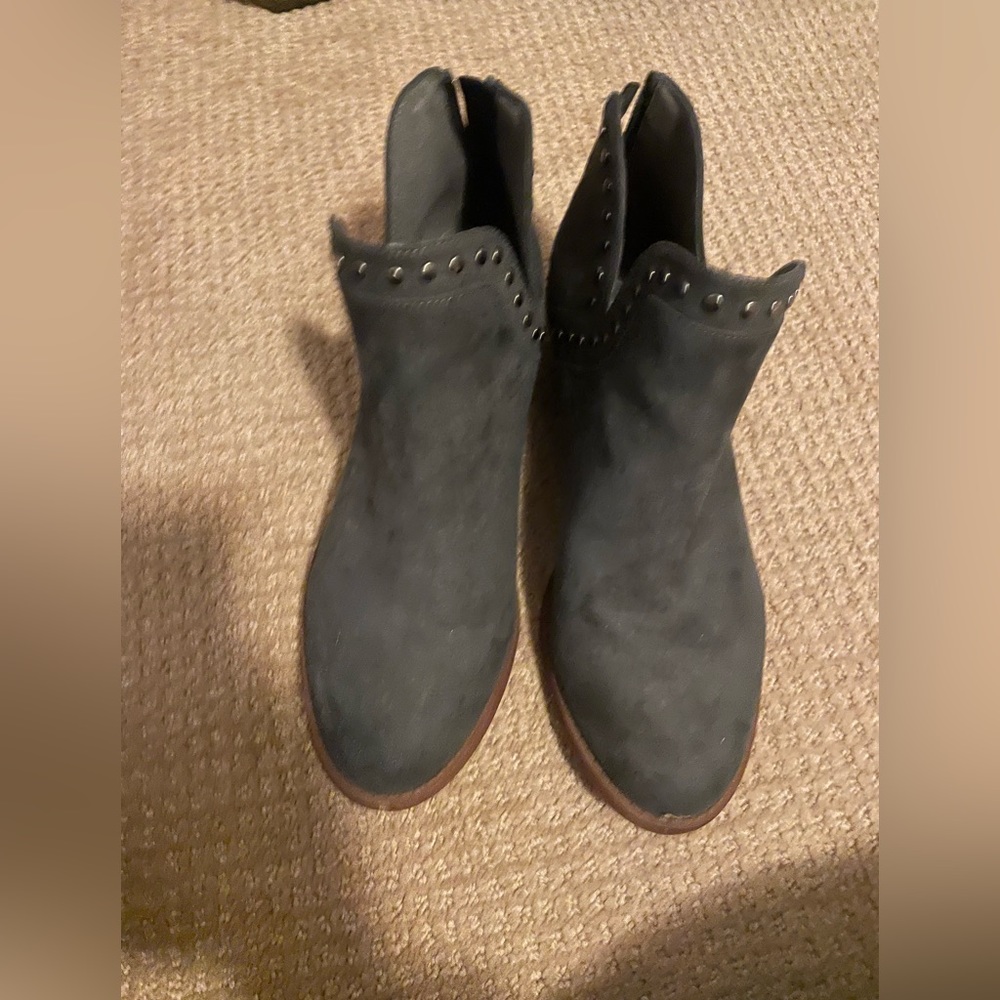Short booties
